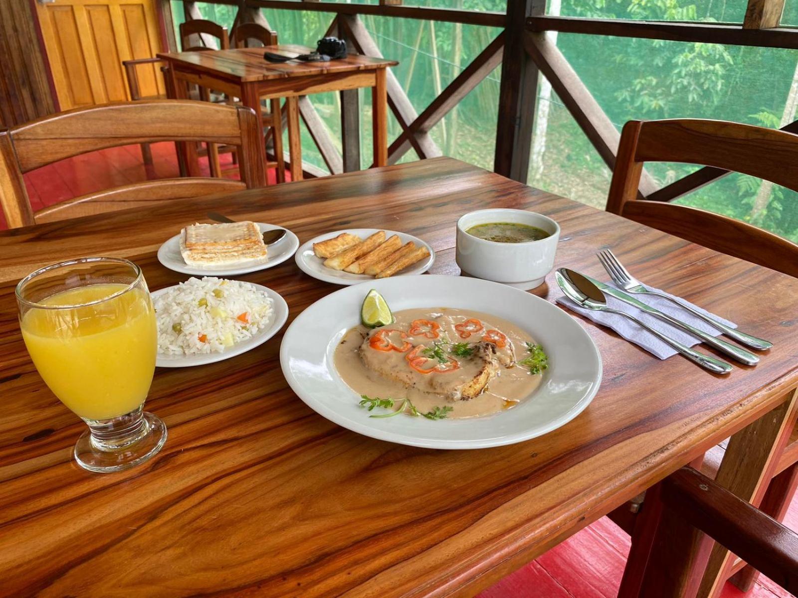 Amazon Acai Lodge Λετίσια Εξωτερικό φωτογραφία